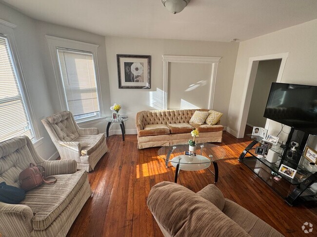 Building Photo - 129-131 Wilbraham Avenue, 1 Rental
