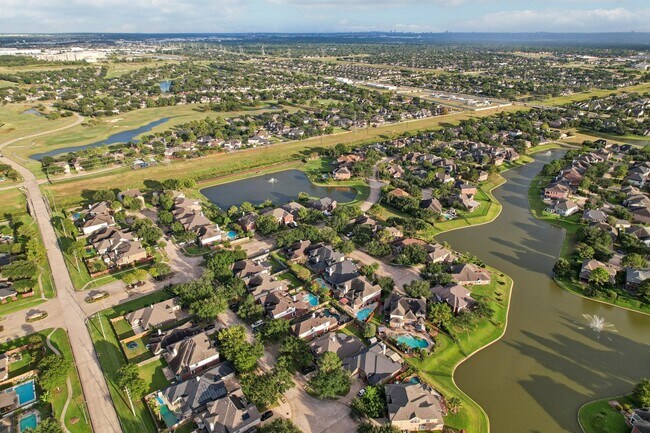 Photo - 10206 Pine Flats Dr