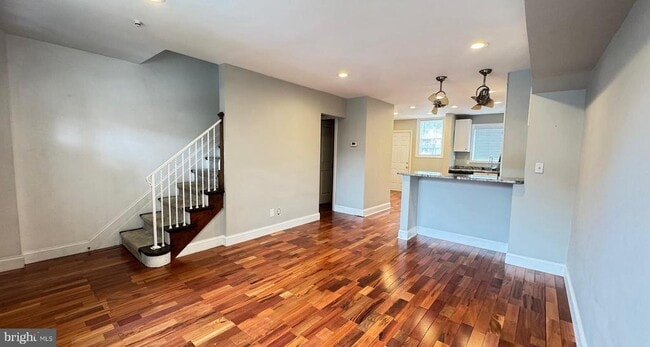 Photo - 814 S Oak St
