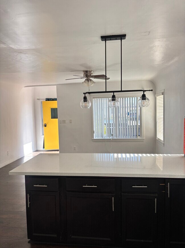 Photo - 5843 Haas Ave Unit 5843