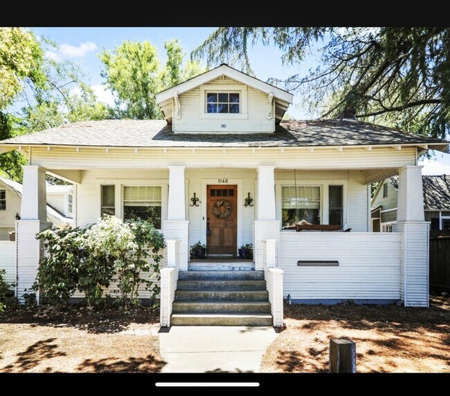 Photo - 1140 Arcade Blvd