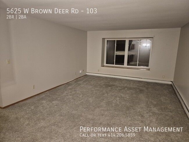 Charming 2BD/1.5BA Brown Deer Condo - Charming 2BD/1.5BA Brown Deer Condo Unit 103