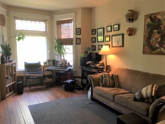 Photo - 3630 N Hermitage Ave Unidad 1