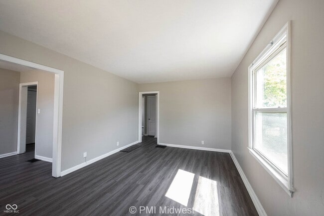 Photo - 1937 King Ave