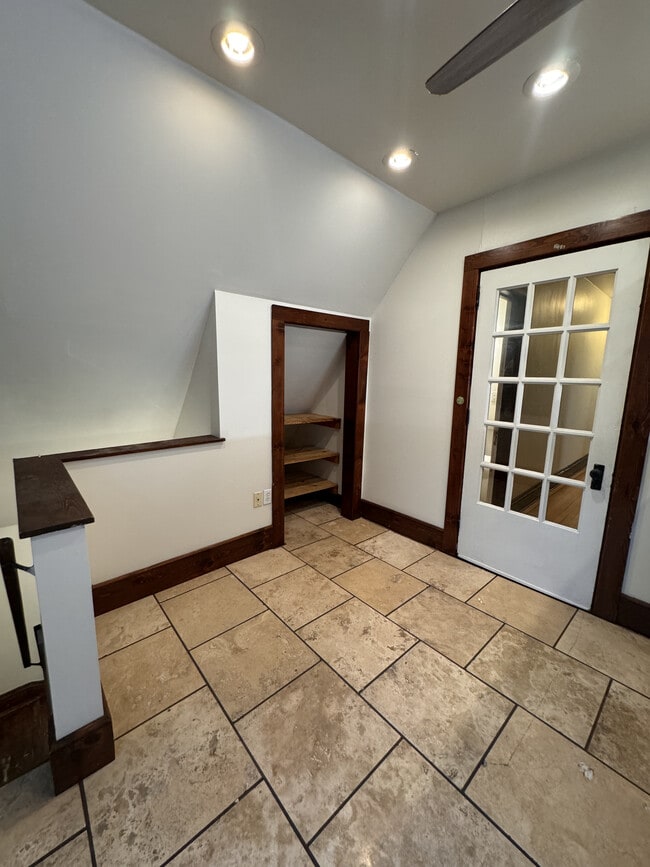 Photo - 26 N Butler St Unit 3