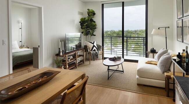 Photo - 11422 NE 13th Ave Unit B1