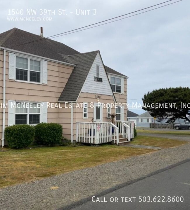 Photo - 1540 NW 39th St Apartment Unit 3