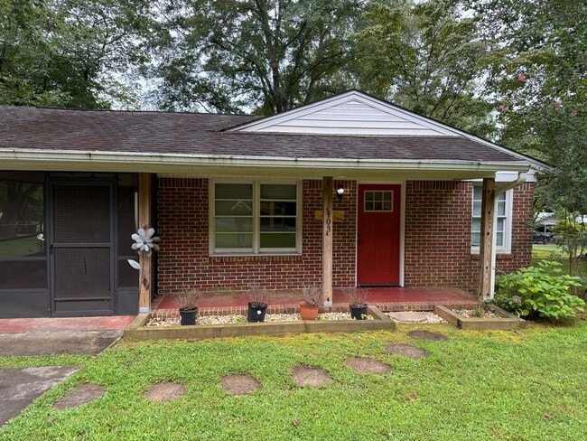 Building Photo - 403 Cane Creek Valley Rd Rental