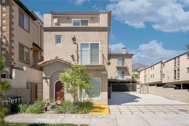 2341 Mira Vista Ave