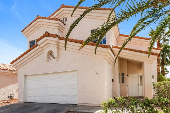 Photo - 104 Escada Ln