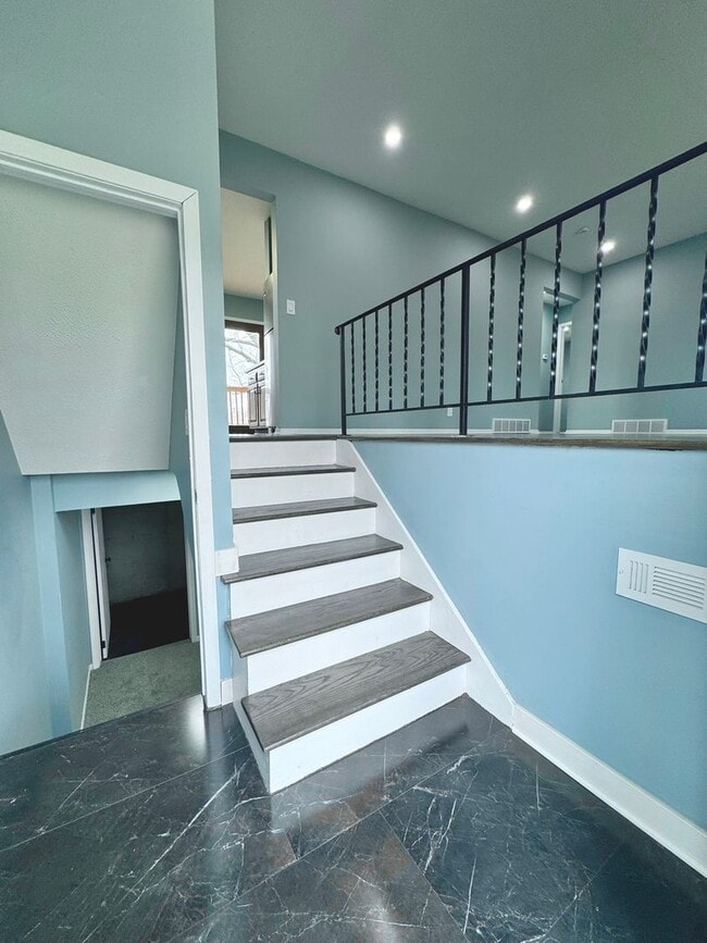 Photo - Remodeled 3 bed, 2 bath Millard home