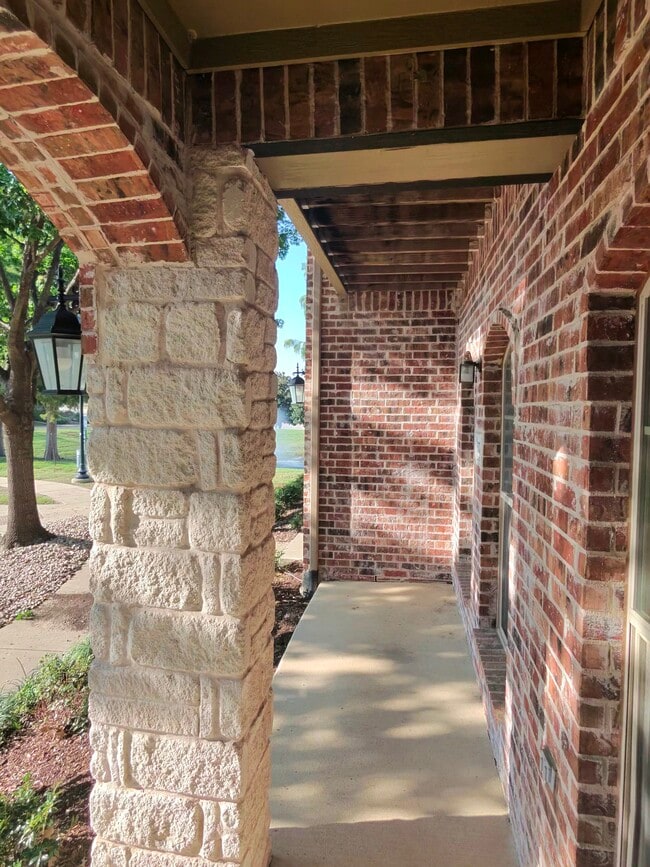 Photo - 6072 Pisa Ln