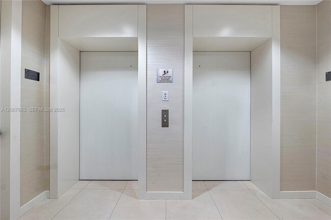 Photo - 15811 Collins Ave Unit 902