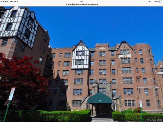 Building Photo - 10 Nosband Ave Unit 6B Rental