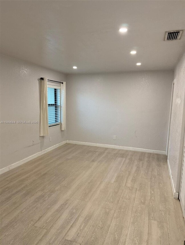 Photo - 11220 SW 125th Pl