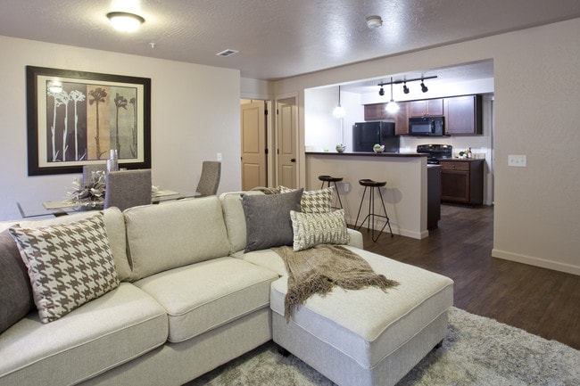 Living Room - The Residence at River Run Rental