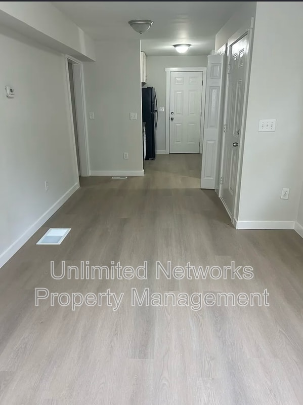 Photo - 1305 Clermont Ave