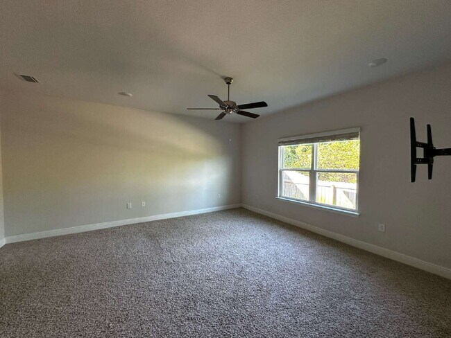 Photo - Beautiful 4Bed/2Bath New home on Panama Ci...