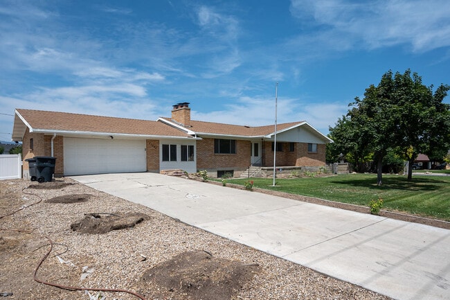 Photo - 11044 S Temple Dr