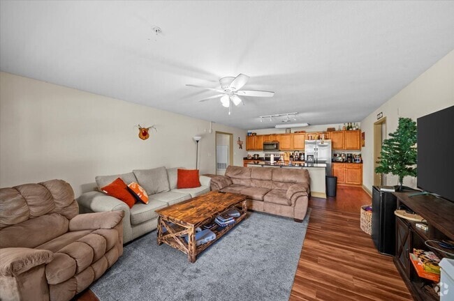 Building Photo - 1613 Muscovy Way Unit 1613 Muscovy Rental