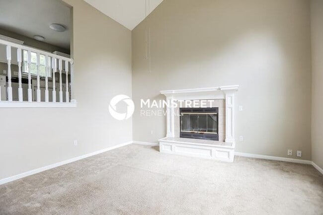 4 Bedroom Pet-Friendly Home in De Soto, KS with Main Street Renewal