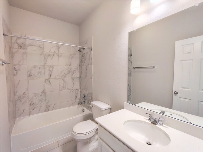 Photo - 9822 Willow Crown Ln