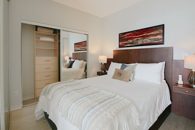 Photo - 81 Bay St. Unit ID1026106P