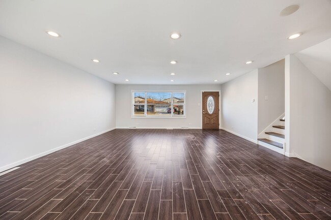 Photo - 1315 Prince Dr