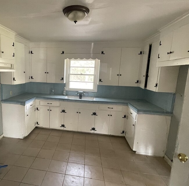 Photo - 3073 Gorton Rd