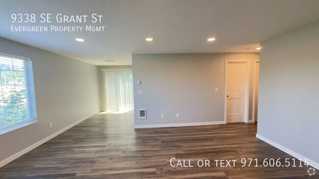 Building Photo - 9338 SE Grant St Rental