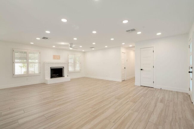 Photo - 8656 E Solano Dr