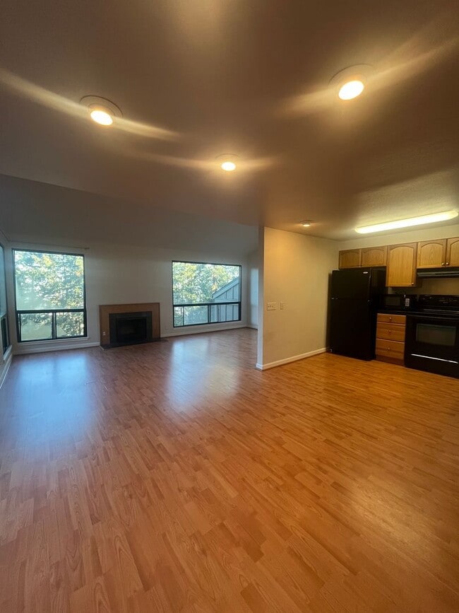 Photo - 2-Bedroom 2-Bathroom Condo in the Trees!!!!