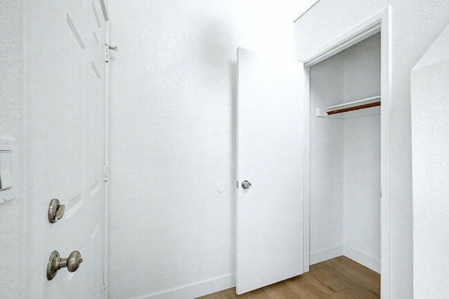 Photo - 818 S Westwood Unit Apt 210