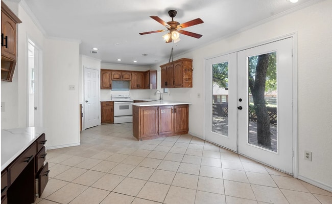 Photo - 1800 Mountain View Ct