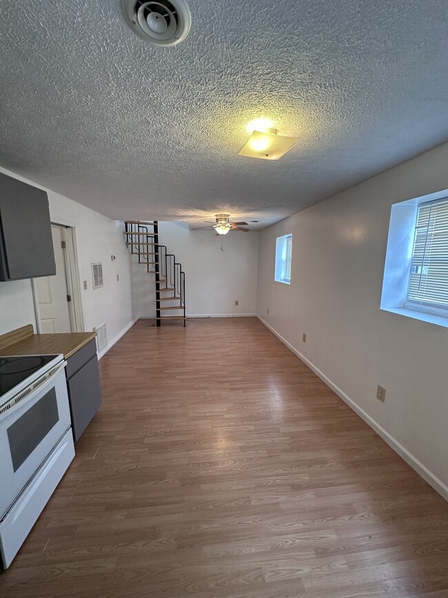 140 Grubb Rd