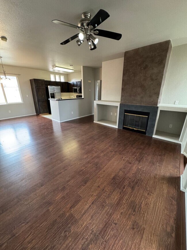 Photo - Gorgeous 2bd 2ba Condo in Southwest Colorado Springs!