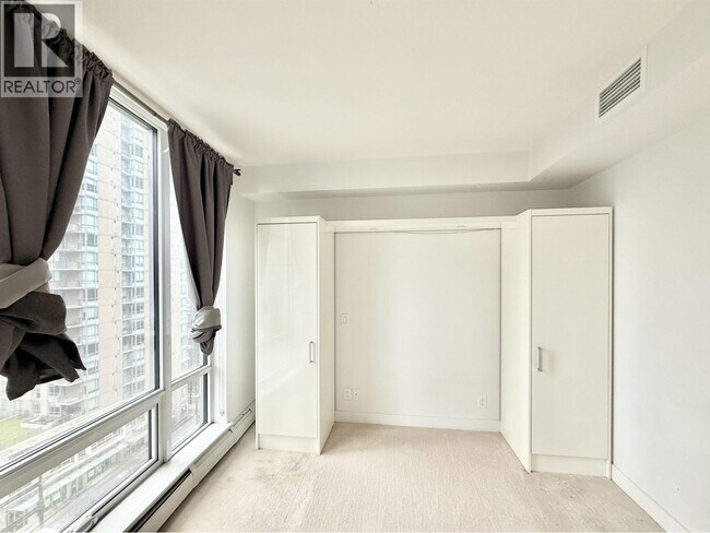 Photo - 1283 Howe St Unité 1509