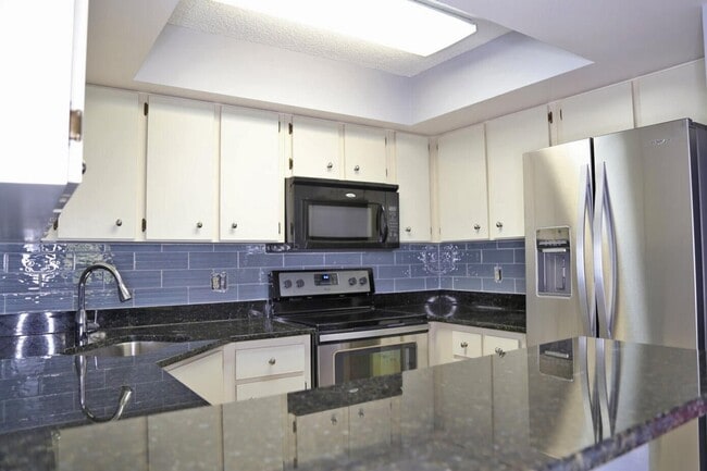 Photo - 3935 Village Dr