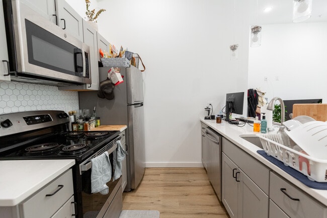 Photo - 3945 Lancaster Ave Unit 2A