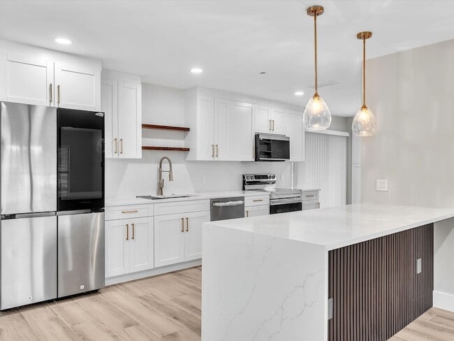 Building Photo - 10691 NW 28th St