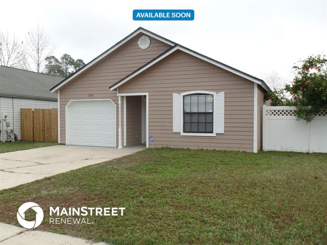 Photo - 1859 MacKenzie Ct N House
