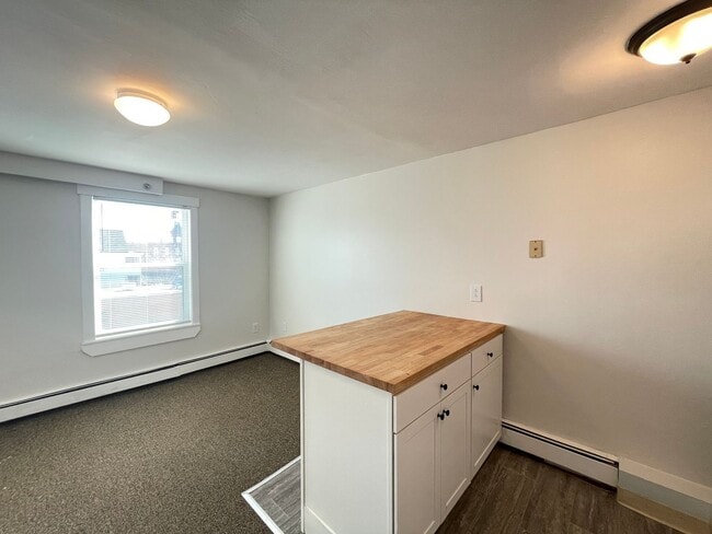 Photo - 251 Pine St Unidad 303