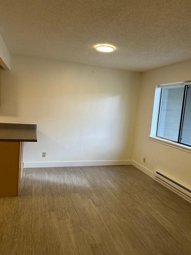 Photo - 2974 Eagle Way