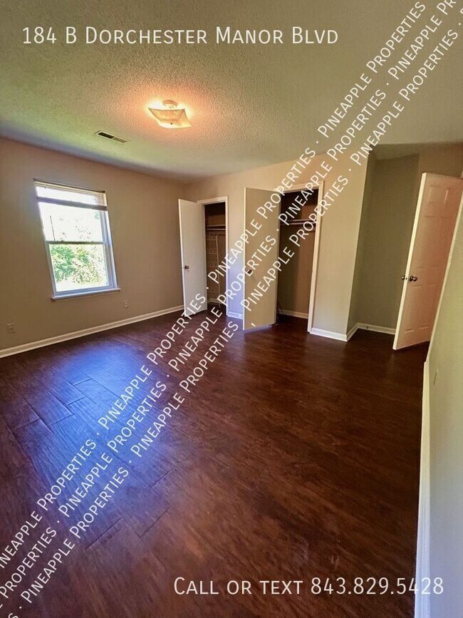 Photo - 184B Dorchester Manor Blvd