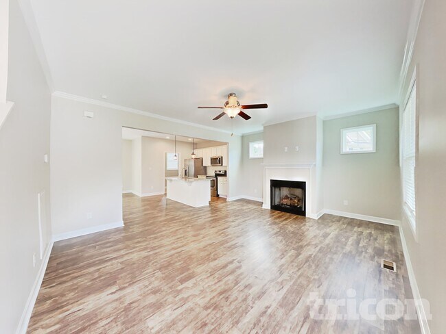 Photo - 111 Cottage Ct