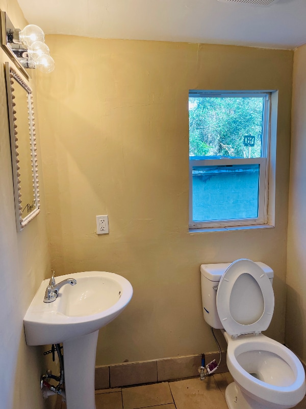 Photo - 1719 Fairfax St