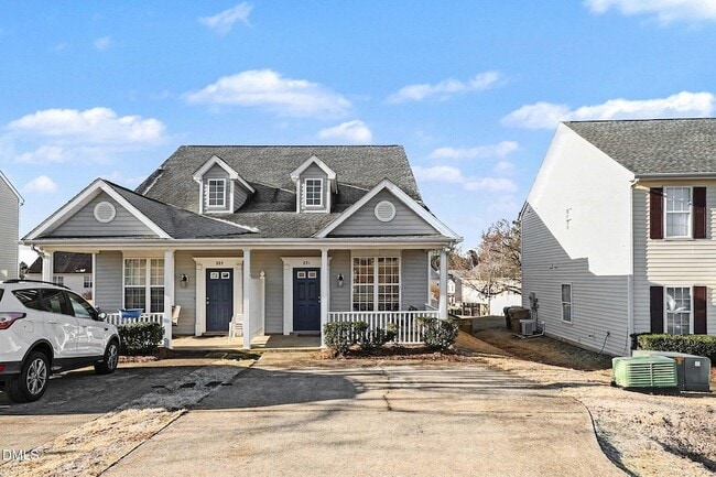 Photo - 221 Payton Dr