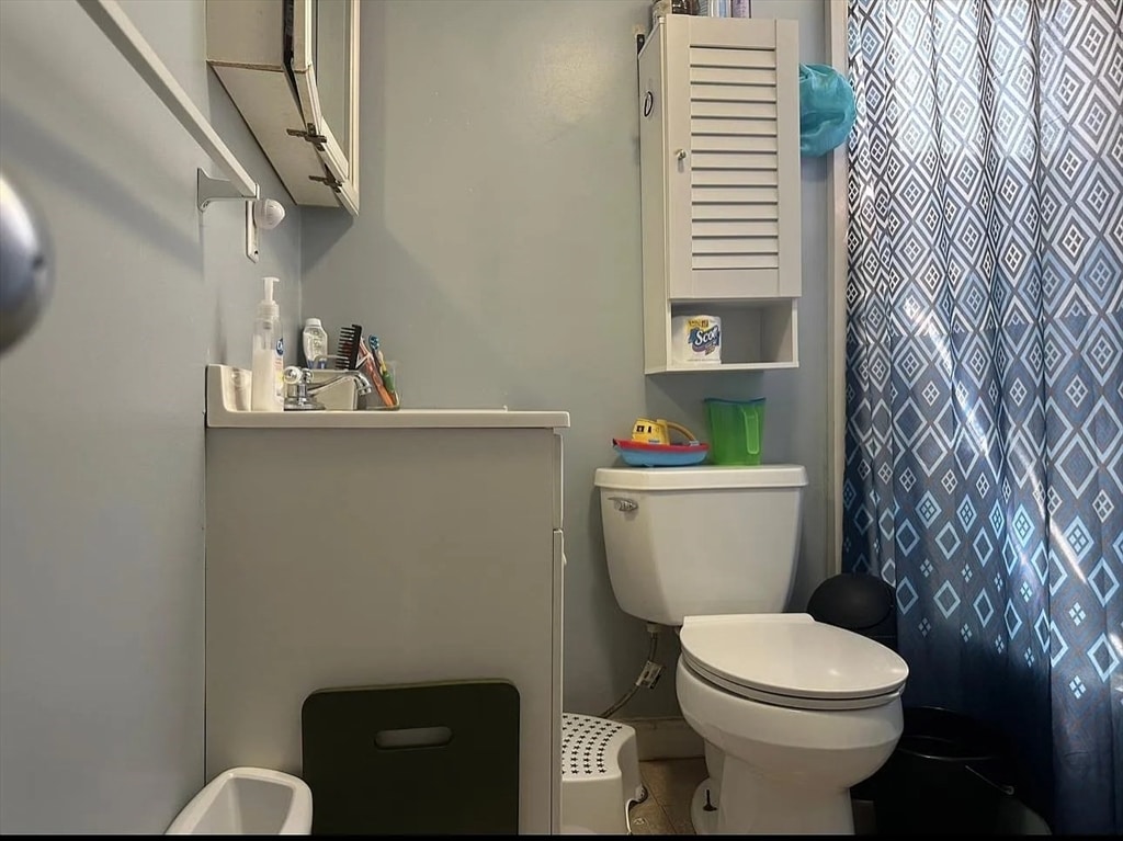 Photo - 136 Tecumseh St Unit 2