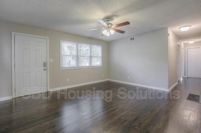 Photo - 17250 Montgall Dr