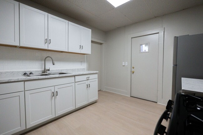 Photo - 1224 Cleveland Ave NW Unidad 1